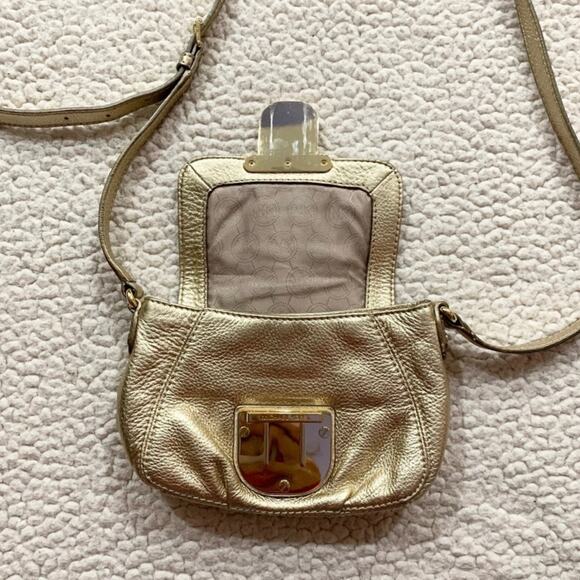 Michael Kors Gold Metallic Cross Body Small - Picture 4 of 9